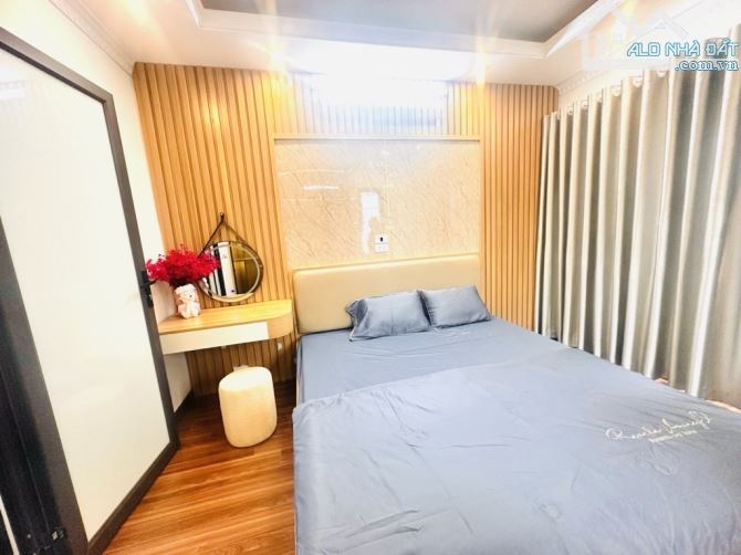 NHÀ - MINH KHAI - 35M² - 4 TẦNG - HƠN 5 TỶ NGÕ RỘNG - THÔNG CÁC NGẢ - CHỦ TẶNG LẠI TOÀN - 4