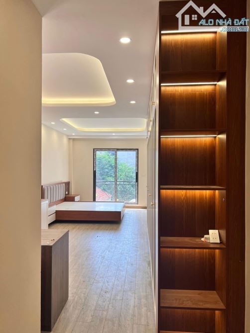 NHỈNH 13 TỶ NHÀ MẶT NGÕ NGỌC THUỴ - LONG BIÊN - 7 TẦNG THANG MÁY - GARA OTO - 4