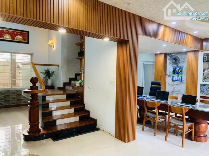 Bán Nhà DT 1200M2 Sổ Rêng Full Thổ Cư, Mặt Tiền Bờ Kè View Sông Đồng Nai P. Bửu Long - 4