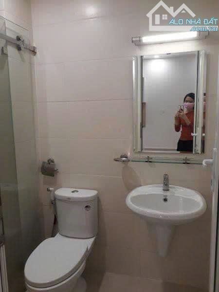 Chung cư Bàu cát,p10,Tân BÌnh:75m2, 2p ngủ,2wc,NTCB,11tr/th - 5