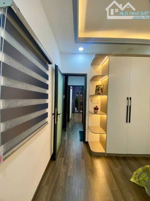 LÊN SÓNG NHÀ ĐẸP LUNG LINH NGAY QUANG TRUNG NGANG 4.05M DÀI 9.5M SỔ CN 38M² TRUNG TÂM P.10 - 6