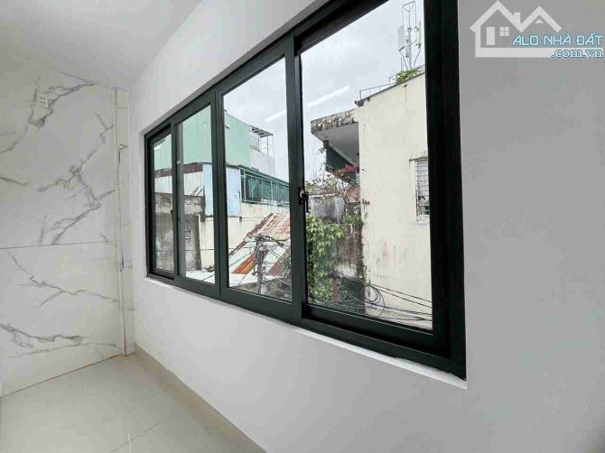 Nhà 2 tầng kiệt 356 Hoàng Diệu  50m2, nở hậu . nhà mới full nội thất . giá chỉ nhỉnh 3 tỷ - 7