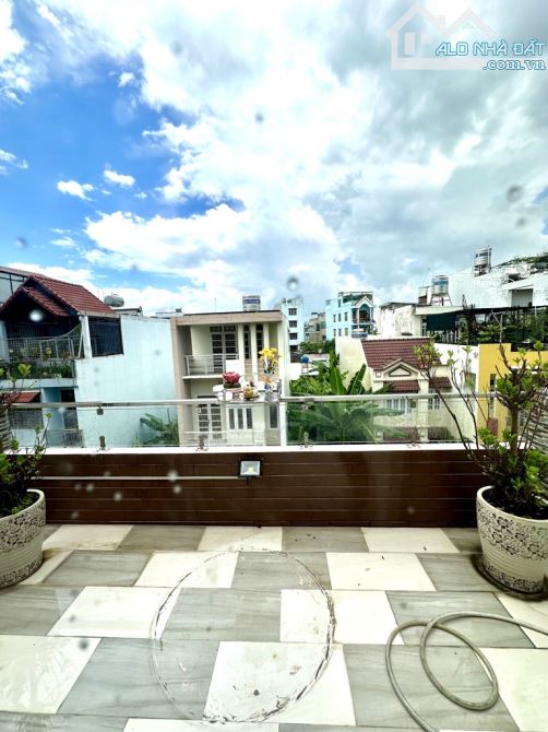 HOT!! VILLA LINH ĐÔNG - 3 TẦNG, NGANG KHỦNG 10.3M 154M2 - 6 PN - NHỈNH 14 TỶ - 7