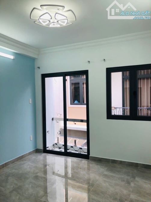 🧧Nhà Nguyễn Thái Sơn 3 tầng 40m2, Hẻm Xe Hơi, An ninh, Yên tĩnh chỉ 6,5 tỷ - 9