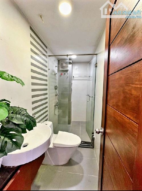 Hẻm Xe Tải, 60m2, Ngang 4.5m, 4 Tầng, Nguyên Hồng, Phường 1, Q. Gò Vấp - 9