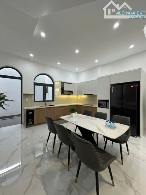 NHÀ đẹp HIỆN ĐẠI HẺM 66 ĐỖ XUÂN HỢP - Tân Lợi - Thổ cư  100% - 9