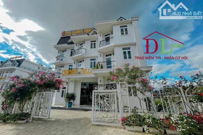 CẦN BÁN NHANH khách sạn ĐẸP Tô Hiến Thành Đà Lạt mặt tiền TRUNG TÂM giá chỉ 65 tỷ tl.