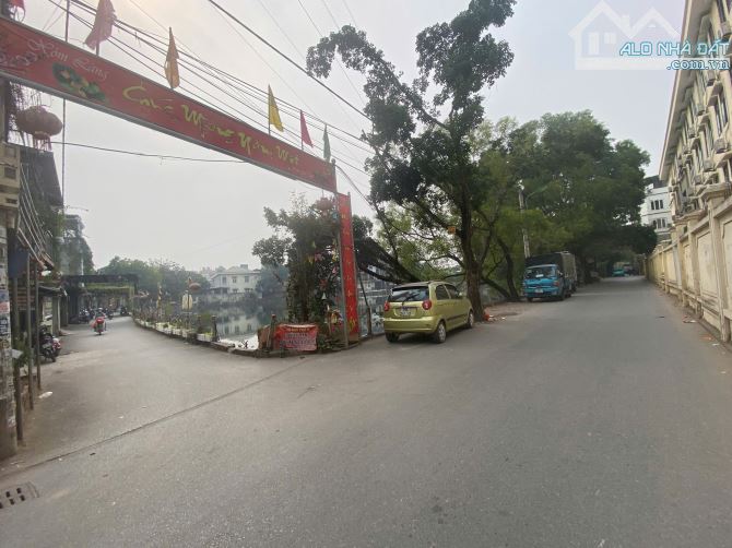 Bán đất Yên Nghĩa ô tô tránh view hồ kinh doanh, gần V.Đai 4, Đ.Học Fenika, 50m, hơn 7tỷ