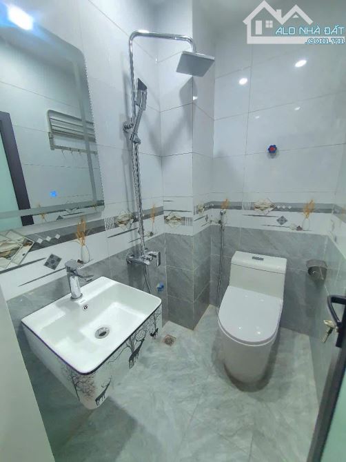 Bán nhà Nguyễn Cao 40m2, 4T, MT 4.3m 10m ra oto, full nội thất. Giá 8.2 tỷ sổ đỏ đẹp - 10