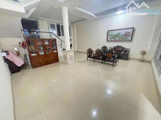 Nhà Nằm Trong Khu VIP DC Nam Long 2 Mặt Tiền 192m2 Di Chuyển Dưới 1Phút Ra Trần Trọng Cung - 1