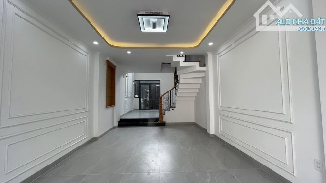 Cần bán nhà mới, thiết kế đẹp, hẻm xe hơi, gần Phạm Văn Đồng, Gigamall-7,55 tỷ - 2