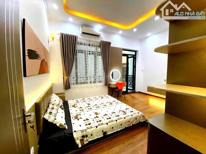 ĐỘI CÂN, BA ĐÌNH. 50M2 6 TẦNG MT 4.2M GIÁ 8.5 TỶ- THANG MÁY- NHÀ MỚI ĐẸP- FULL NỘI THẤT - 2