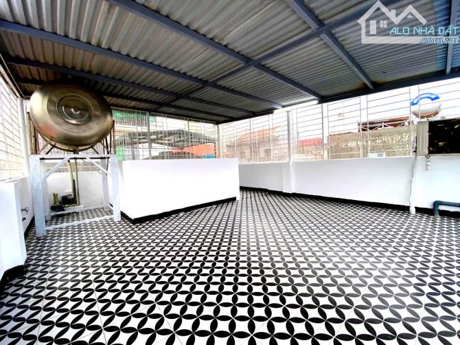 ĐỘI CÂN, BA ĐÌNH. 50M2 6 TẦNG MT 4.2M GIÁ 8.5 TỶ- THANG MÁY- NHÀ MỚI ĐẸP- FULL NỘI THẤT - 3