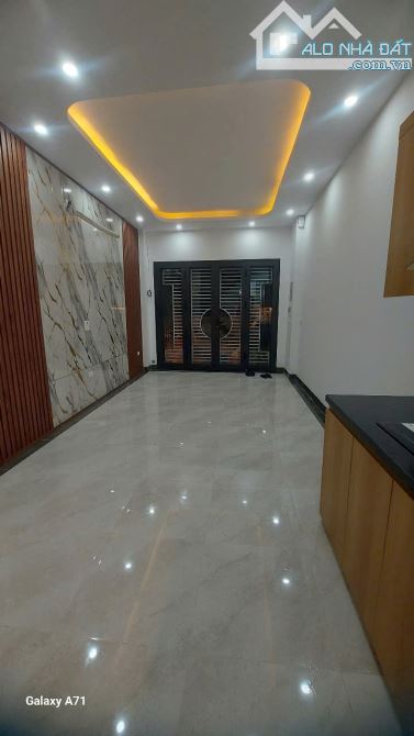 Bán nhà dân xây độc lập phố Việt Hưng, 10m ra ngõ thông ô tô chạy: 35m2 x 5 tầng, hơn 5 tỷ - 4