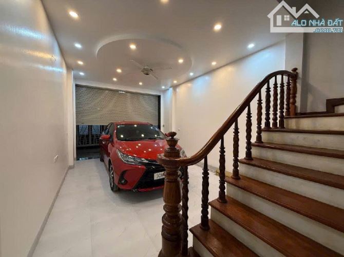 NHÀ ĐẸP Ở LUÔN, 4 TẦNG, DIỆN TÍCH 58m2, Ô TÔ VÀO NHÀ, LÔ GÓC