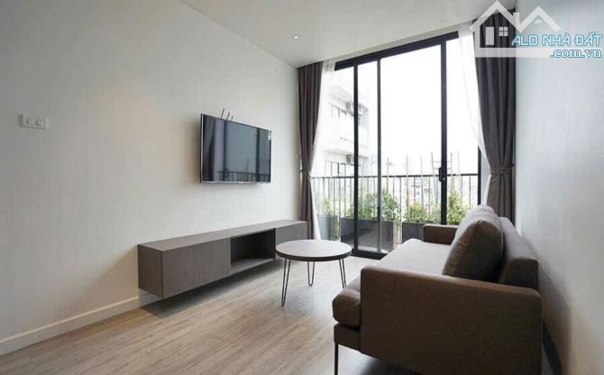 Cho thuê CHDV Phố Trịnh Công Sơn 1n1k 60m2, full đồ, thang máy, có ban công, giá 12 triệu