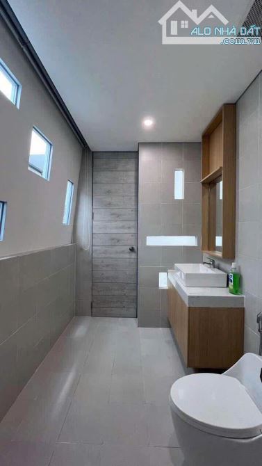 🏠Chủ cần bán nhà 3tầng Kiệt 108 Oto Nguyễn Chánh - 10