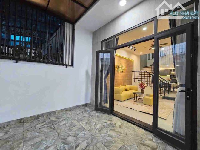 NHÀ KIỆT OTÔ TÔ HIỆU - FULL NỘI THẤT XỊN XÒ -GIÁ NHỈNH 3 TỶ SỤP HẦM - 1