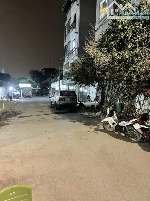 ĐẤT PHÂN LÔ LÊ QUANG ĐẠO GẦN SÂN VẬN ĐỘNG MỸ ĐÌNH - 1