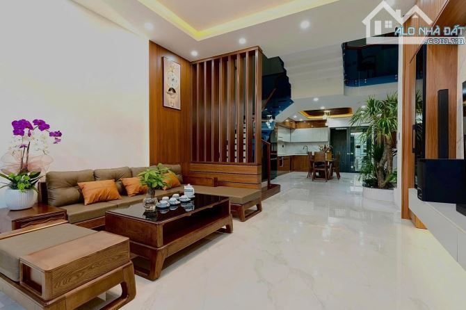 Nhà đẹp Tam Trinh, Hoàng Mai - 38m2, 4 tầng - ngõ đẹp - gần ô tô - full nội thất, ở ngay - 1