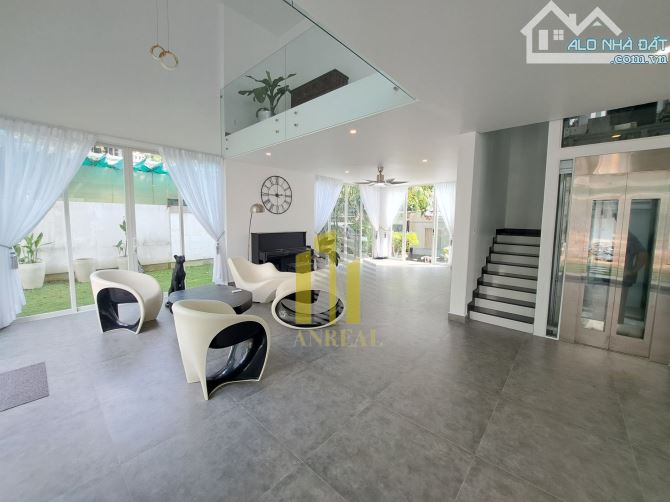 BIỆT THỰ TRẦN NÃO 400M2 PHONG CÁCH HIỆN ĐẠI - HỒ BƠI SÂN VƯỜN - 1