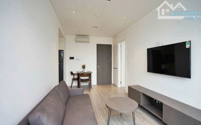 Cho thuê CHDV Phố Trịnh Công Sơn 1n1k 60m2, full đồ, thang máy, có ban công, giá 12 triệu - 1