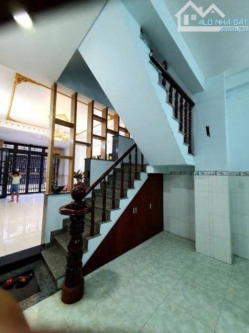 Bán nhà mặt tiền, 3 tầng. DT 60m², 4*15M. Bình Hưng Hòa B, Bình Tân, Gía nhỉnh 5 tỷ - 1