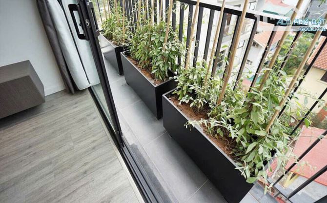 Cho thuê CHDV Phố Trịnh Công Sơn 1n1k 60m2, full đồ, thang máy, có ban công, giá 12 triệu - 13