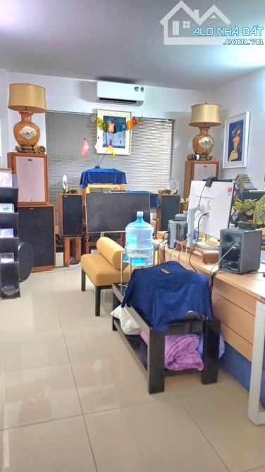 BÁN NHÀ MẶT TIỀN P2 TÂN BÌNH- HỒNG HÀ- 68M- 5 TẦNG- 9PN- 15.X TỶ - 2