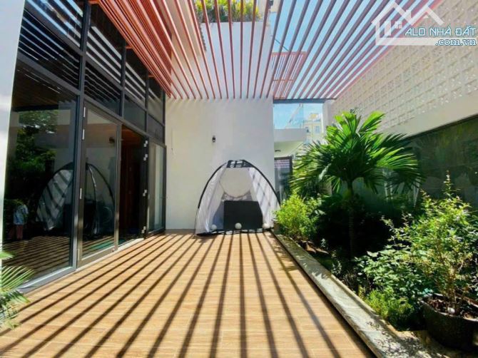 CHỦ ĐỊNH CƯ NƯỚC NGOÀI BÁN GẤP BIỆT THỰ NGHỈ DƯỠNG GÓC 2 MẶT TIỀN 256M2 SỔ HỒNG GẦN BIỂN - 2