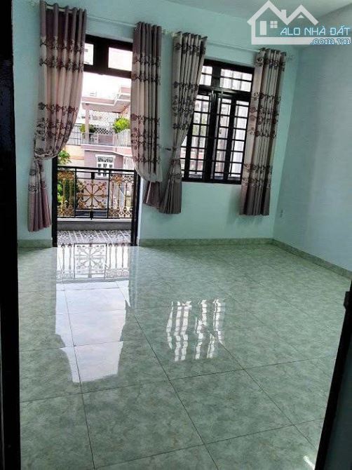 Bán nhà mặt tiền, 3 tầng. DT 60m², 4*15M. Bình Hưng Hòa B, Bình Tân, Gía nhỉnh 5 tỷ - 2