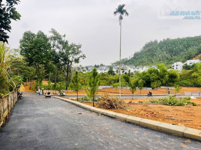 Bán đất nghỉ dưỡng chung vách KĐT Xanh Villas đường to giá rẻ 403m nhỉnh 10 tỷ - 2