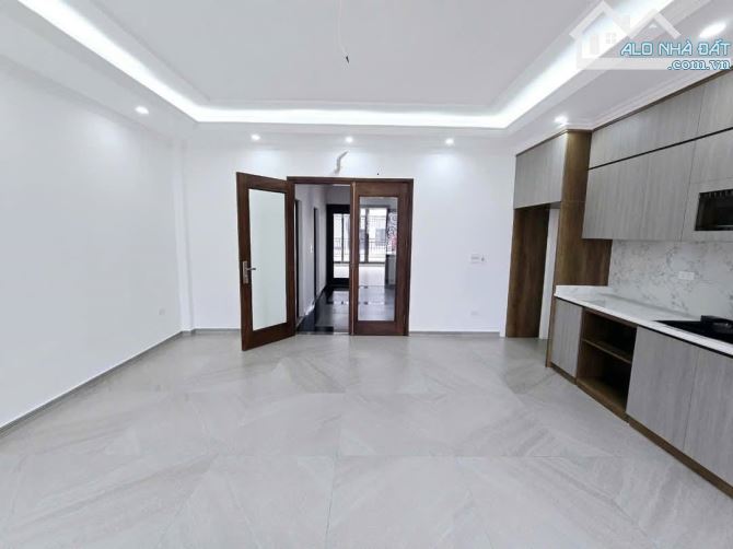 🌟 BÁN TOÀ NHÀ VĂN PHÒNG KẾT HỢP NHÀ Ở, ĐƯỜNG 800A - 94m2, 8 TẦNG, MT 5.7m, 34.8 TỶ - 3