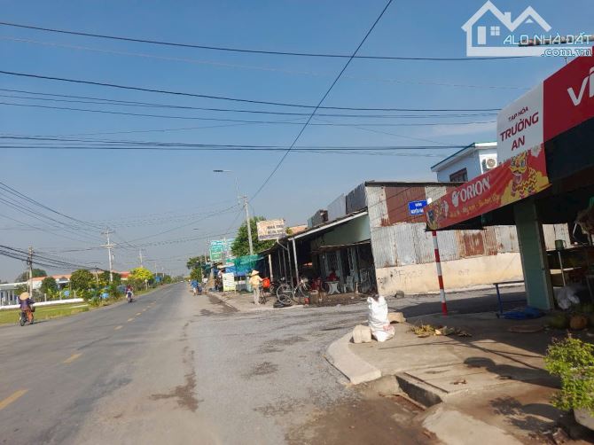 Chủ ngộp, 182m2 đất thổ cư 6x 30m, đường ô tô nguyễn văn mỹ, 575 tr - 3
