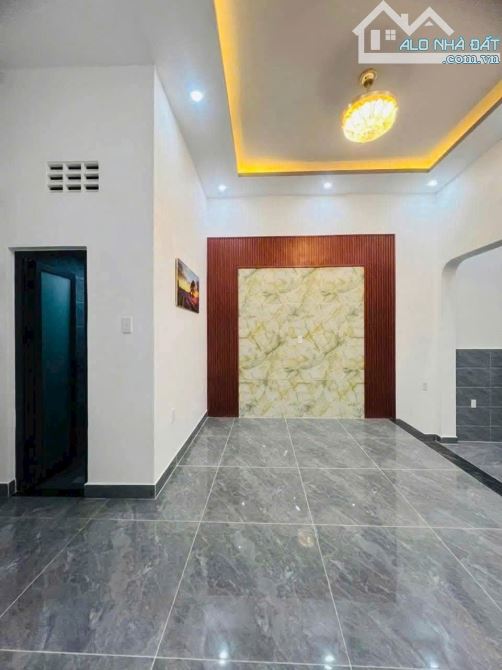 Nhà bán 1 Trệt 1 lầu hẻm ôtô ngủ trong nhà DT: 72m² giá: 5 tỷ 6 - 3