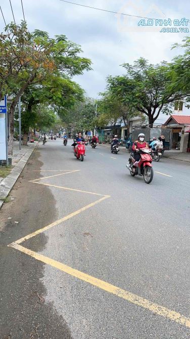 Nhà 3 tầng kiên cố, còn mới, 02 mặt tiền Nguyễn Duy Trinh Ngũ Hành Sơn. Nở hậu tài lộc. - 6