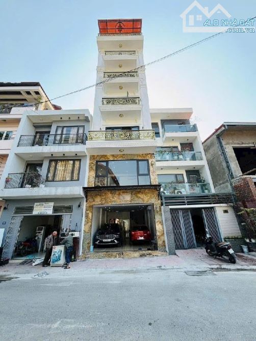 SIÊU PHẨM TƯ ĐÌNH LONG BIÊN  DT 57m² 8T MT 4.8m GARA ÔTÔ THANG MÁY KINH DOANH VỈA HÈ ÔTÔ T