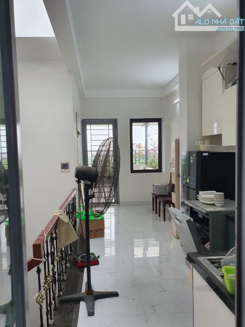 Nhà đẹp 5 Tầng mới tinh, 42m2 ô tô thông cách 3 bước, giá hơn 8 tỷ - 1