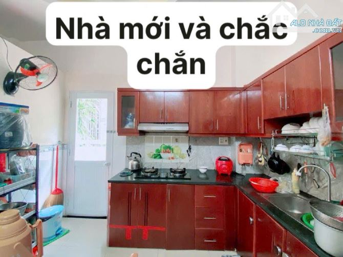 BÁN NHÀ 60M² – GẦN ĐẦM SEN, TÂN PHÚ – HẺM XE HƠI, NỞ HẬU NHẸ - 1