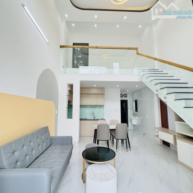 NHÀ TRỆT LỮNG HIỆN ĐẠI XÂY MỚI 3PN LỚN LỘ Ô TÔ TỚI NHÀ- GẦN TRUNG TÂM Đ.NGUYỄN VĂN LINH - 3
