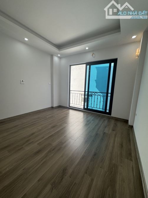 BÁN NHÀ PHỐ DƯƠNG VĂN BÉ, TIMES CITY 43 M2,  5 TẦNG,MT 3.8M. GIÁ 7.5 TỶ,ĐẸP LONG LANH. - 3