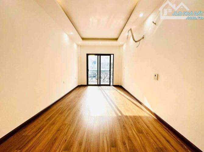 Tổ 12 Mậu Lương,Kiến Hưng,XaLa,34m 5 tầng 4.45 tỷ ngõ 3m - 3