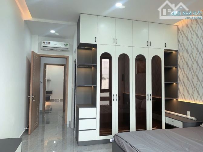 Bán nhà  Nguyễn Văn Khối, p9 Gò Vấp, hxh 4 tầng, 76m2, mt 4m,  giá 7.x tỷ - 4