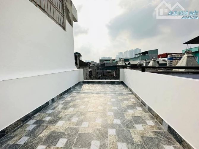 Tổ 12 Mậu Lương,Kiến Hưng,XaLa,34m 5 tầng 4.45 tỷ ngõ 3m - 4