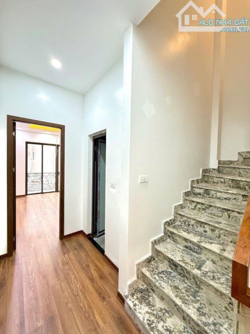 (Kinh Doanh) Bán nhà mặt ngõ Chùa Láng 55mx4T oto 2 thoáng gần bãi gửi xe ngõ thông 12 tỷ - 4