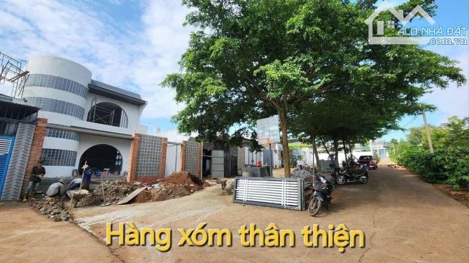 NHÀ FULL NỘI THẤT HẺM 367 Y MOAN : GIÁ 3.15 tỷ