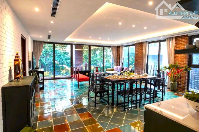 Apartment Mặt Hồ Tây 380m2, Mặt tiền 12m ôm trọn view Hồ