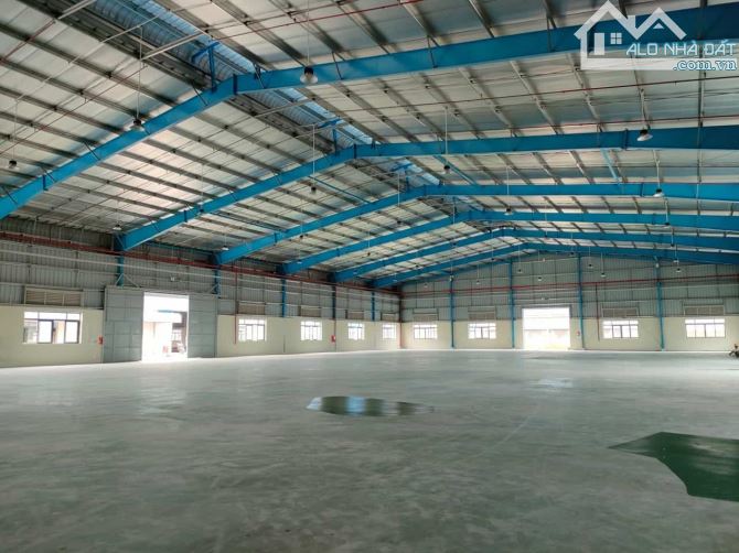 cho thuê kho xưởng mặt tiền quốc lộ 1a diện tích 6.000m2 giá cực tốt - 1