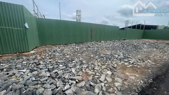 BÁN LÔ ĐẤT LỚN 5000M2- LÀM KHO XƯỞNG- ĐẦU TƯ - LÊ THỊ KIM- HOC MÔN -GỌI CHO EM XEM ĐẤT - 2