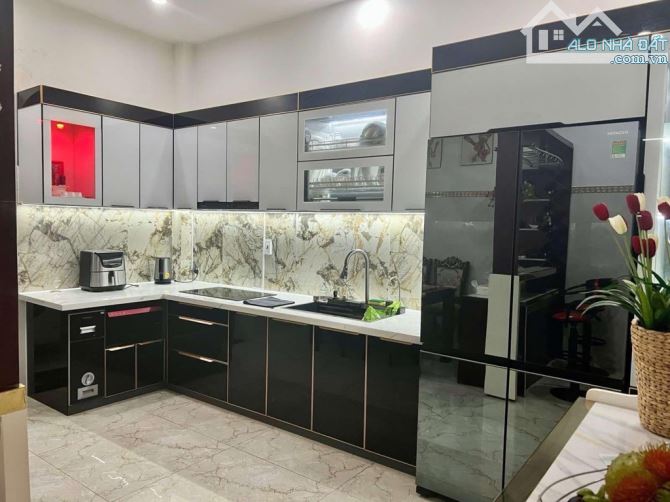 Bán nhà  Phan Huy Ich, Gò Vấp, 75m2 x 4 tầng, hẻm 10m, giá 8 tỷ x - 2